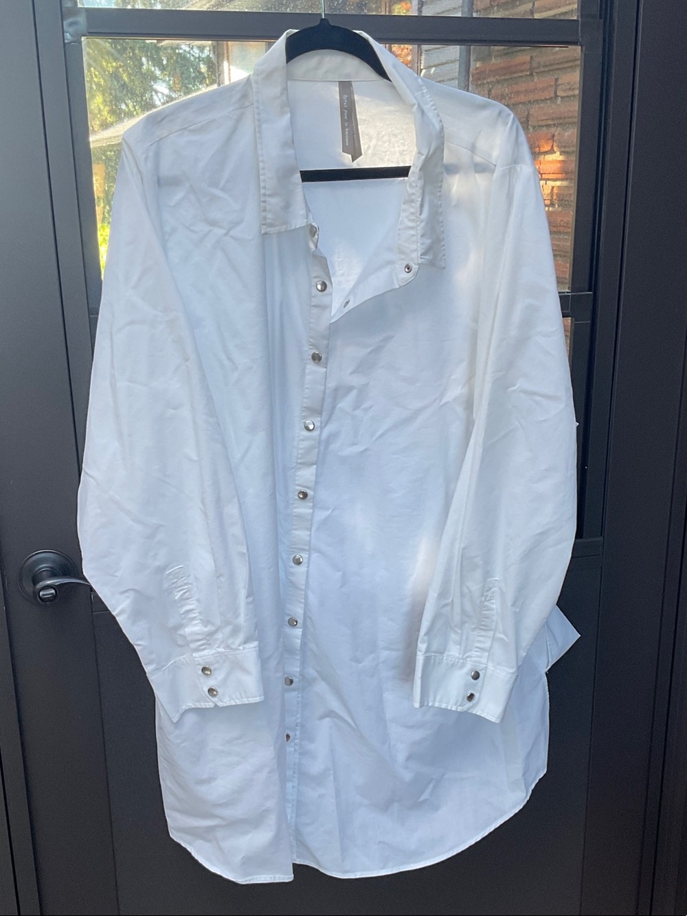 Penningtons White Long-Sleeve Tunic Button-Up